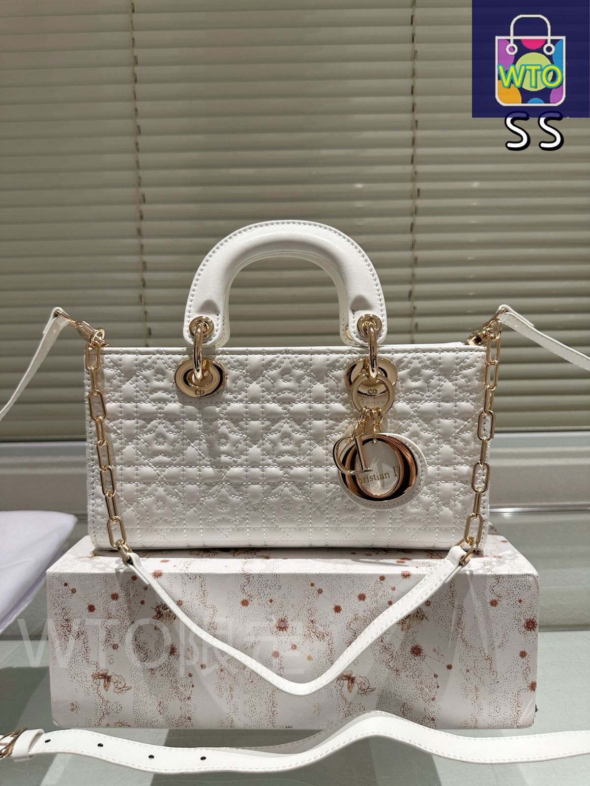 超美品 LADY DIOR レディーディオール~~ DIOR | Lady Dior マイクロバッグ カナージュ ラムスキン