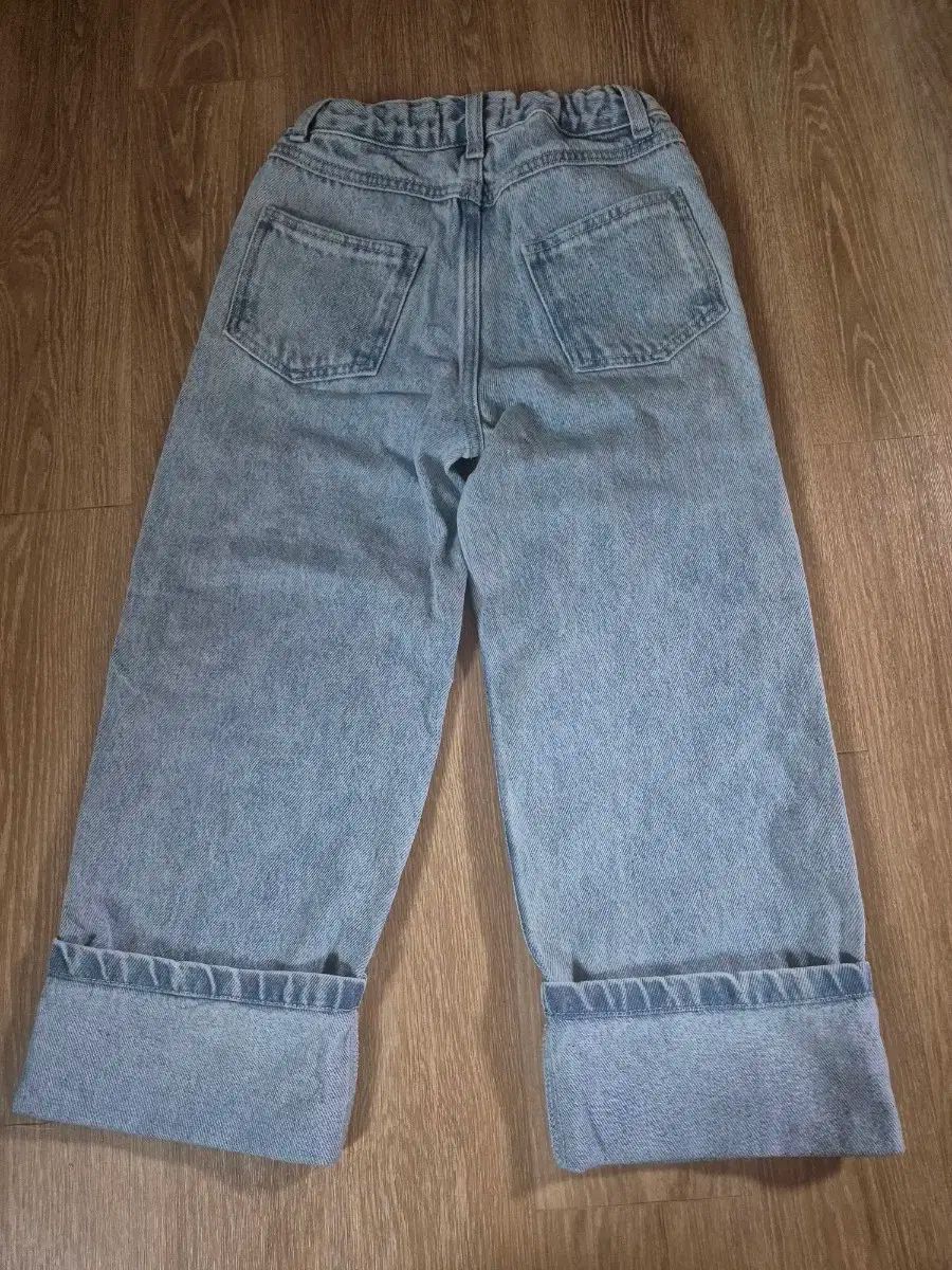 全品大幅値下げ！ ボボショーズ 刺繍デニム ジーンズ パンツ 67y 全品25%OFF!