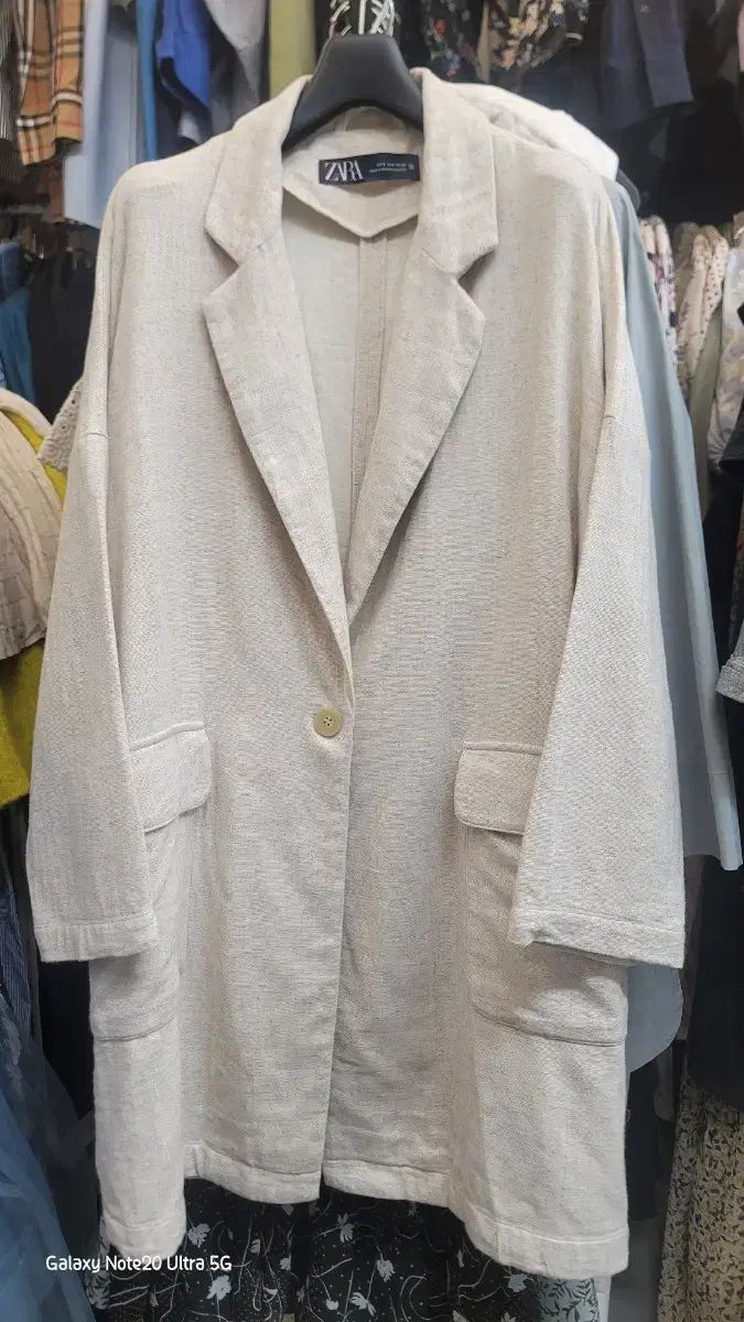 ZARA ザラ