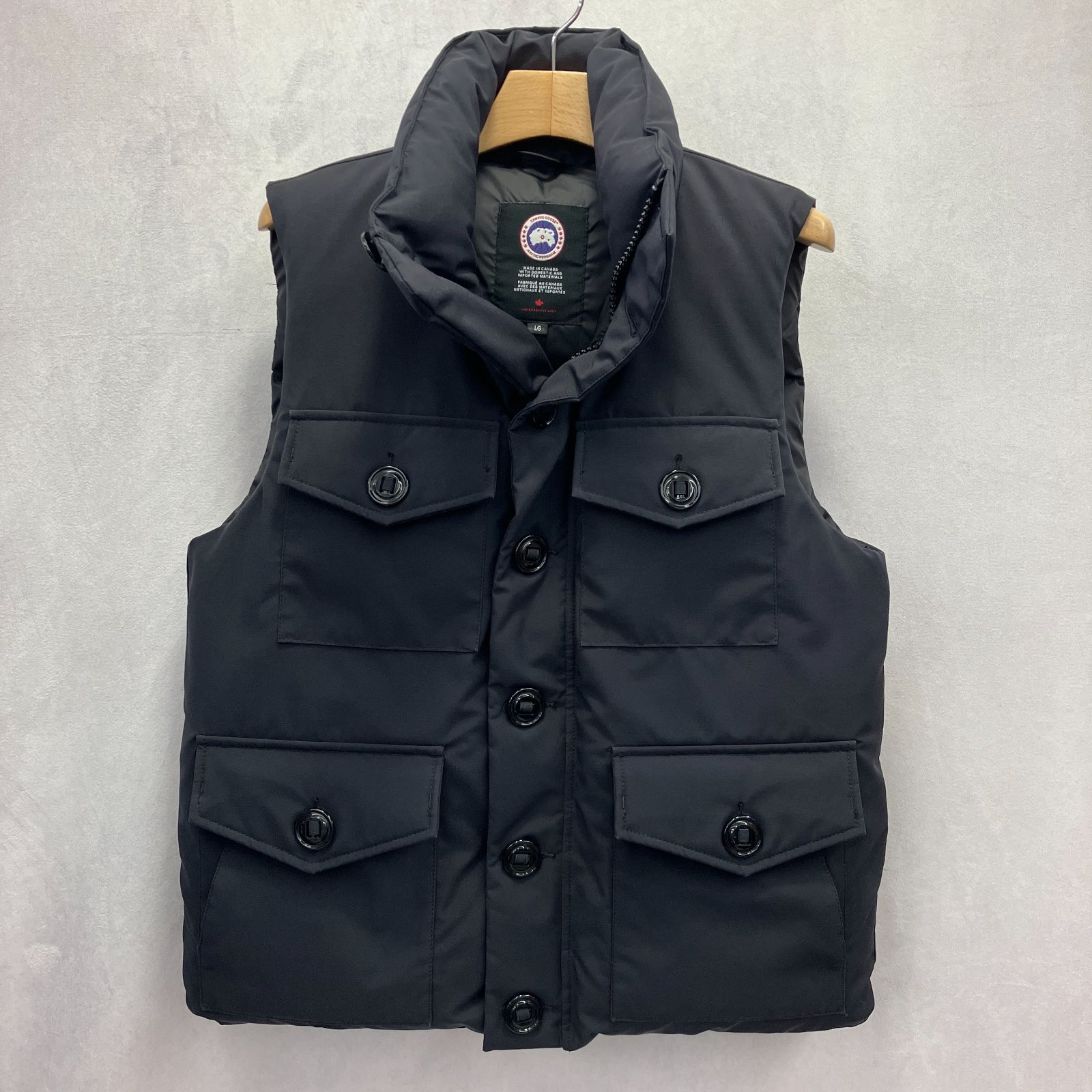 モントリオール/グリフィンタグ/カナダグース/ダウンベスト/ベージュ/3424 中古・古着通販】CANADA GOOSE (カナダグース) ダウンベスト