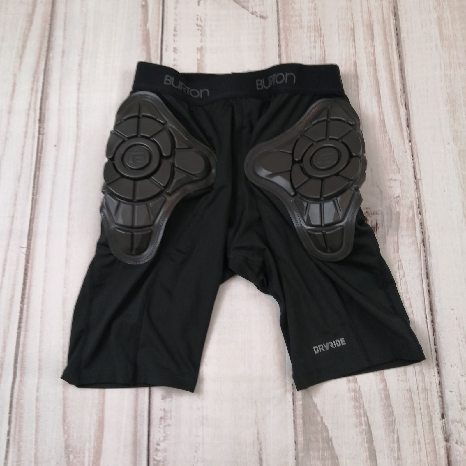 メンズ Burton インパクト ショーツ ヒッププロテクター Mサイズ