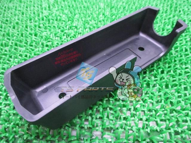 ZRX400/ Ⅱ 用 カワサキ純正 新品 ラジエーター カバー 未使用 side-cm4.jpg
