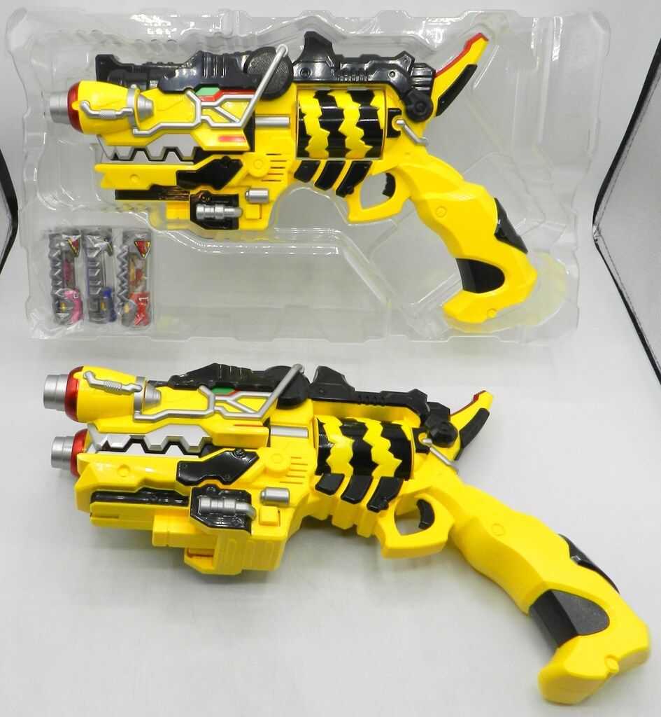 ガブリボルバー　Memorial Edition 修正前 限定販売】獣電戦隊キョウリュウジャー ガブリボルバー