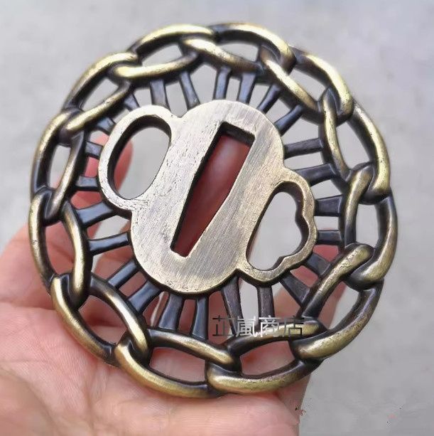 日本刀装具　大名行列の図　刀鍔　銅地　細工　絵金銀　刀剣美術　武道具 日本刀装具 大名行列の図 刀鍔 銅地 細工 絵金銀 刀剣美術