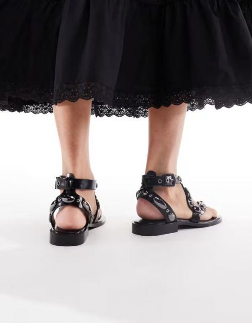 ストラディバリウス (Stradivarius) レディース ブラウス・シャツ トップス Linen Look Ruffle Blouse In White (ホワイト) 送料無料 ストラディバリウス レディース サンダル シューズ