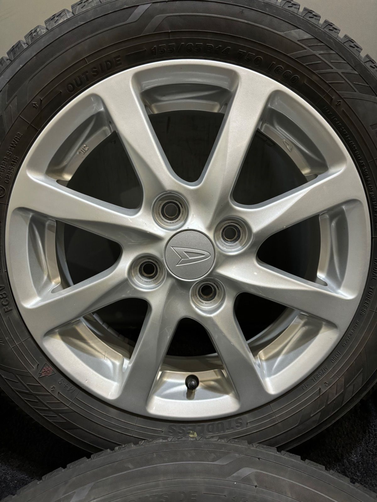 ご購入ありがとうございました。ダイハツ純正 14インチ 4.5j +45 21年 