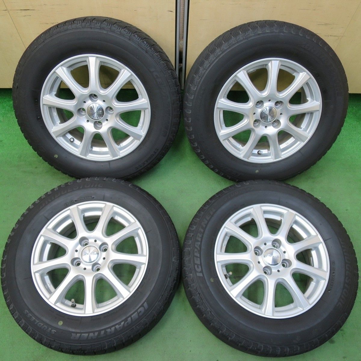 4本価格 スタッドレス 185|70R14 ブリヂストン アイスパートナー DUFACT デュファクト 14インチ PCD100|4H 5022715イス