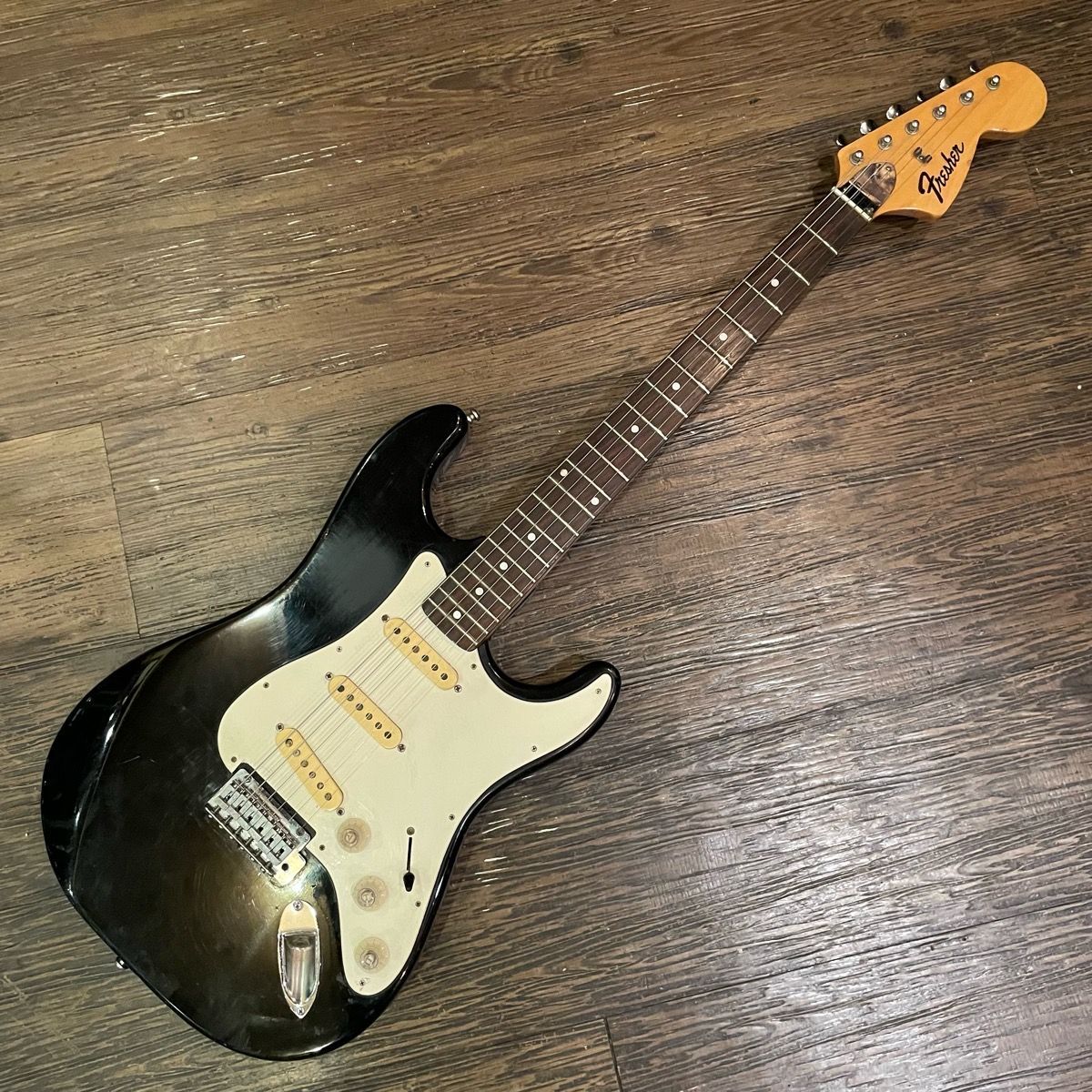 Fresher Stratocaster エレキギター フレッシャー -x786- - メルカリ