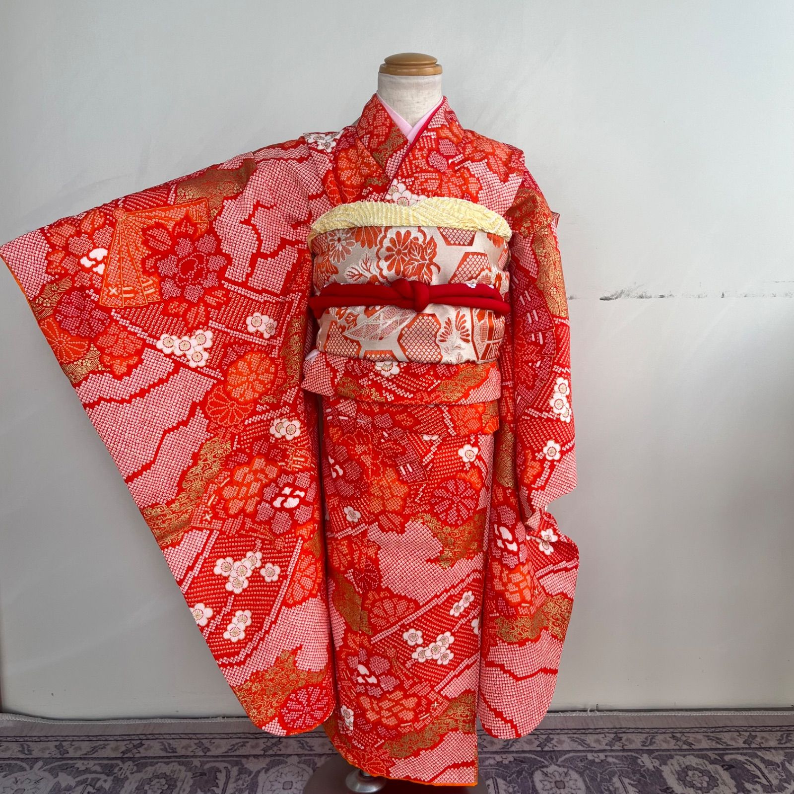 七五三 7歳女の子 着物 四つ身 オレンジ 長襦袢 帯セット 帯揚げ帯締め付き ビンテージ きもの猫田 T372