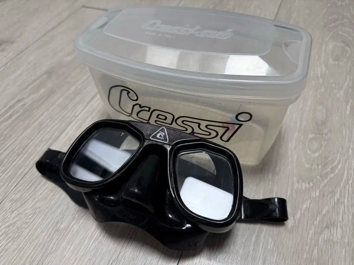 クレッシー cressi プレ ダイビング スキューバ マスク