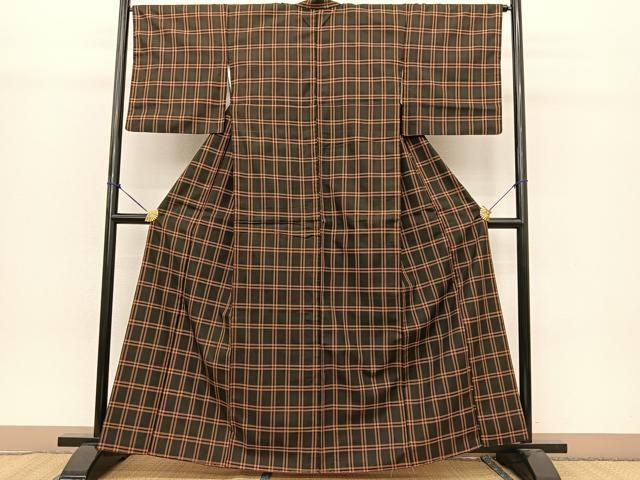 平和屋着物○黄八丈 紬 格子柄 黒地 正絹 逸品 未使用 BAAT0805yc  