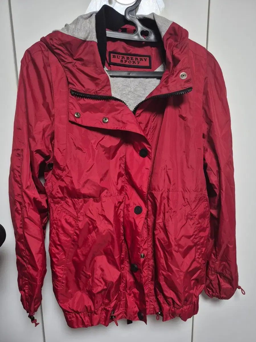 BURBERRY バーバリー レディース 55 サイズ マウンテンパーカー ジャケット アウター
