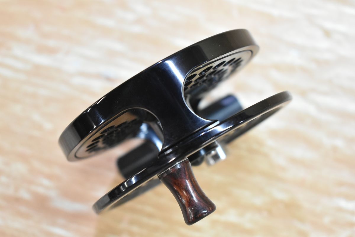 フライリール ABEL