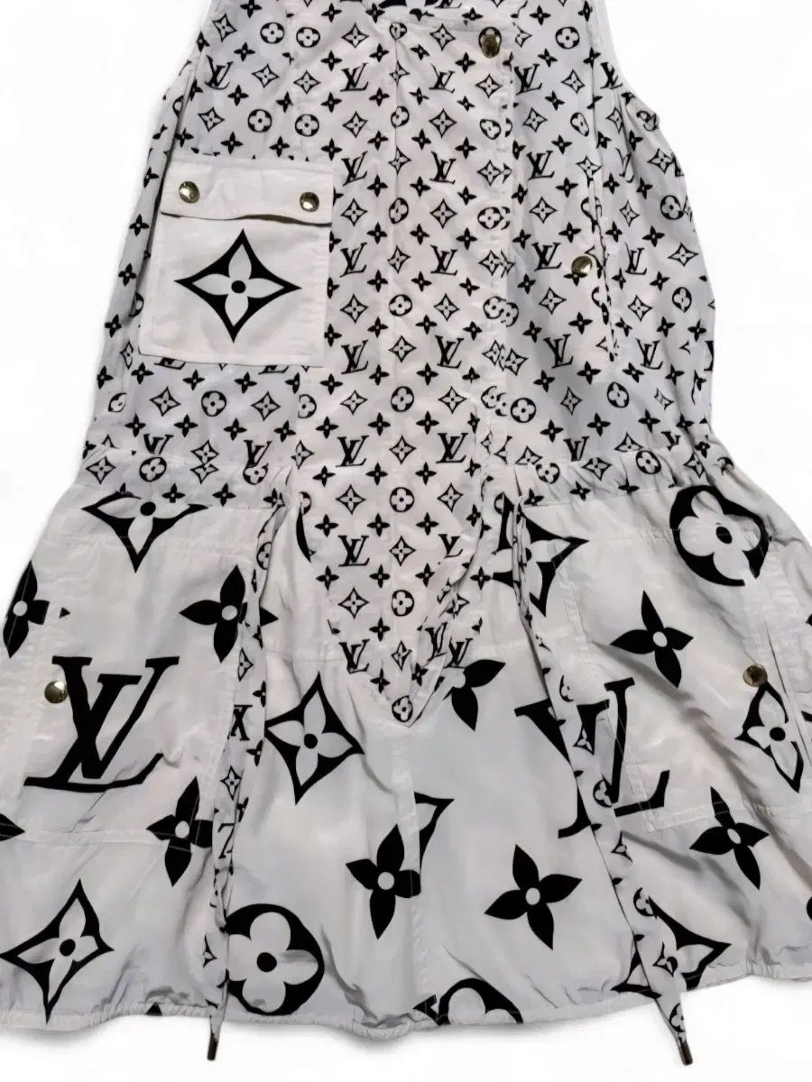 ルイヴィトン LOUIS VUITTON モノグラム ワンピース ブラック ベルト  