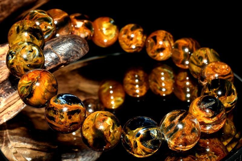 １点物 嵐の石 高品質 ゴールデンブルーピーターサイト 12mm ブレスレット パワーストーン 天然石 _MB172