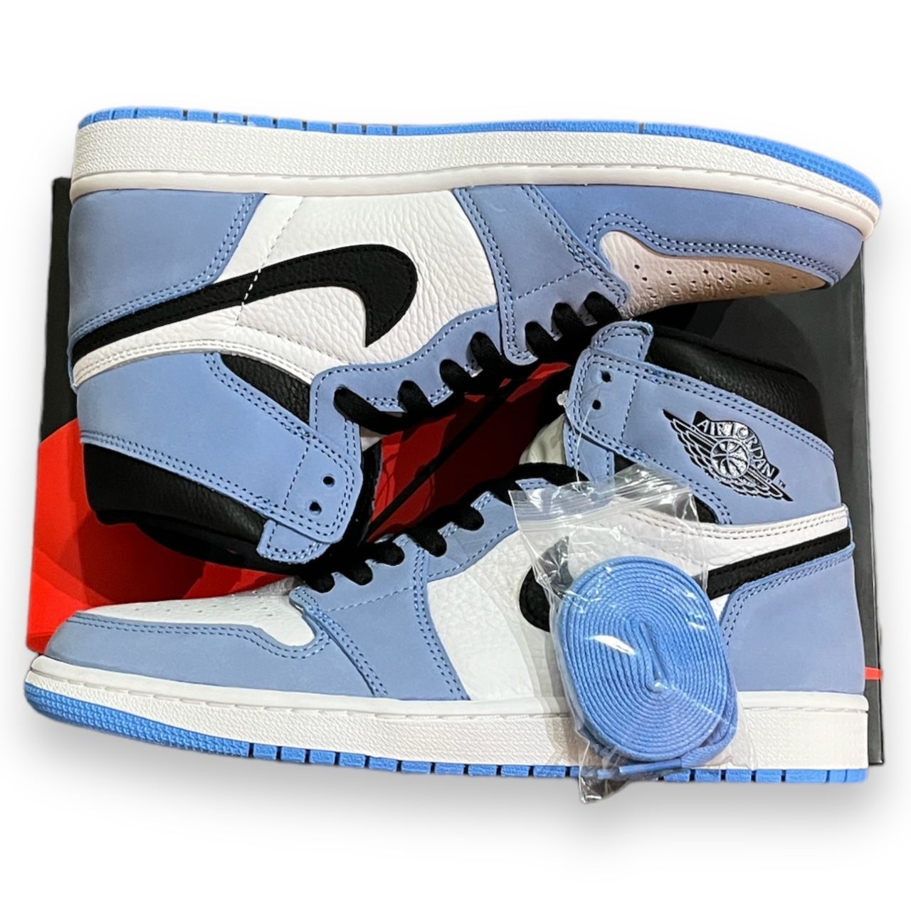 新品未使用 Nike Air Jordan 1 High OG University Blue UNC 555088 