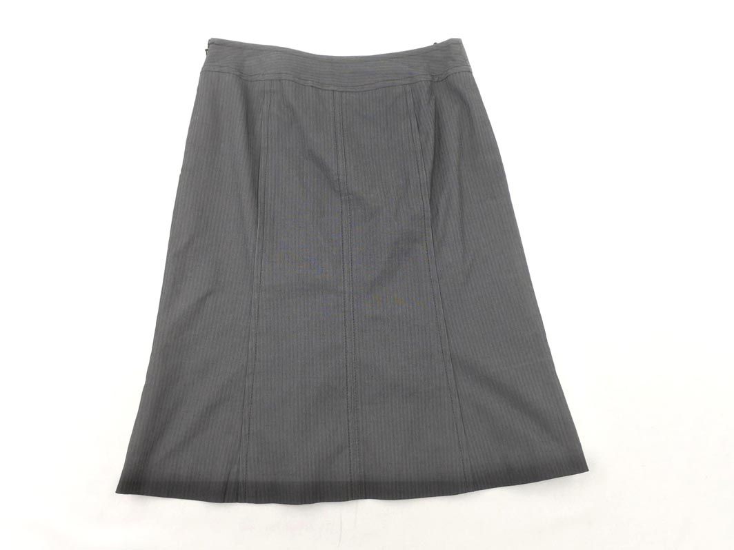 ˚✧₊ 美品˚✧₊ 23区　スカートスーツ　オフィス　グレー　ストライプ　38号 ✧₊ 美品˚✧₊ 23区 スカートスーツ オフィス グレー ストライプ 38号