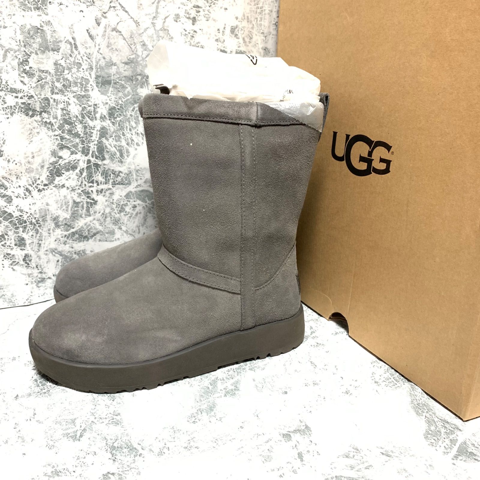 週末割】【新品】【送料無料】UGG ムートンショートブーツ 22cm グレー ...