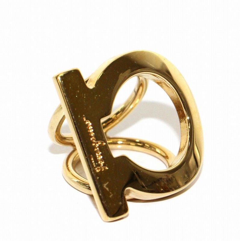 サルヴァトーレフェラガモ Salvatore Ferragamo スカーフリング