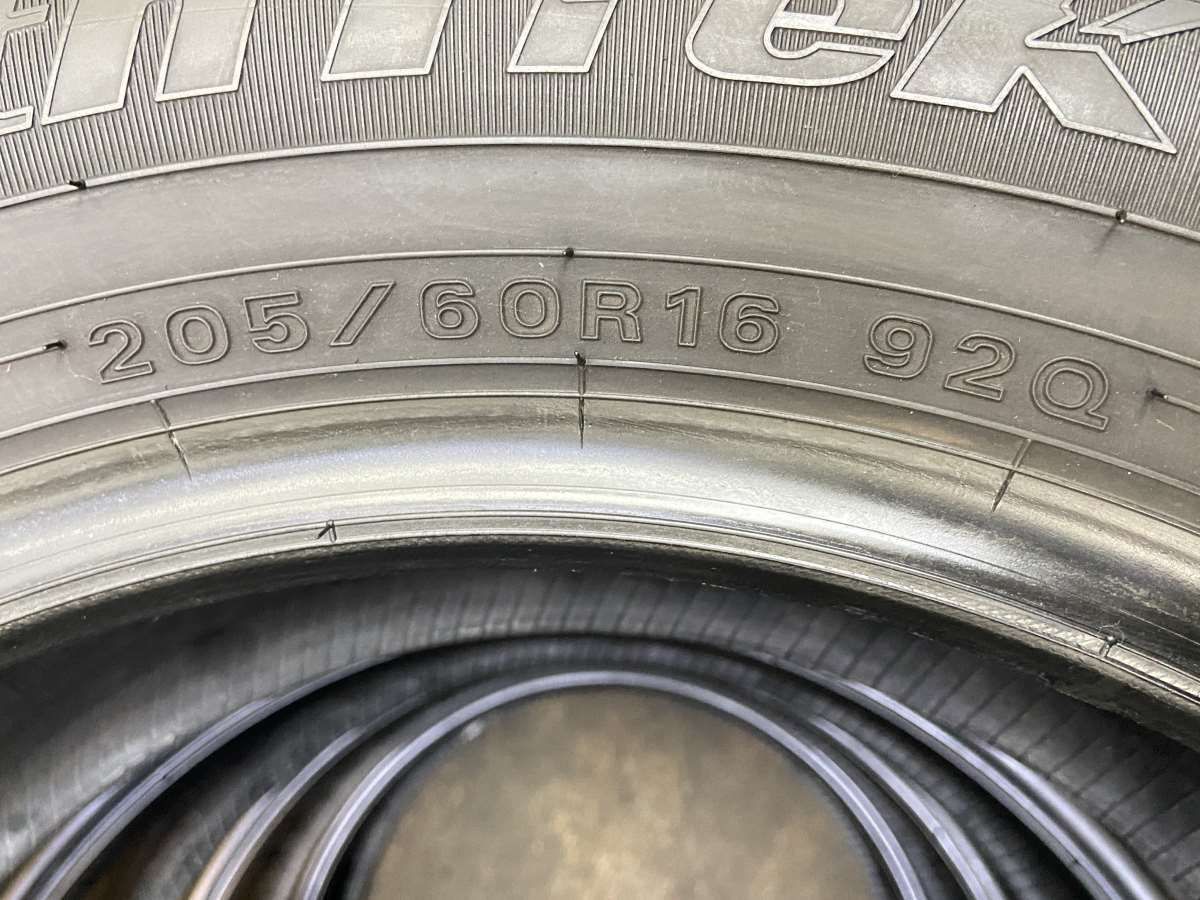 205⁄60R16 オートバックス ノーストレック N5 中古タイヤ スタッドレス