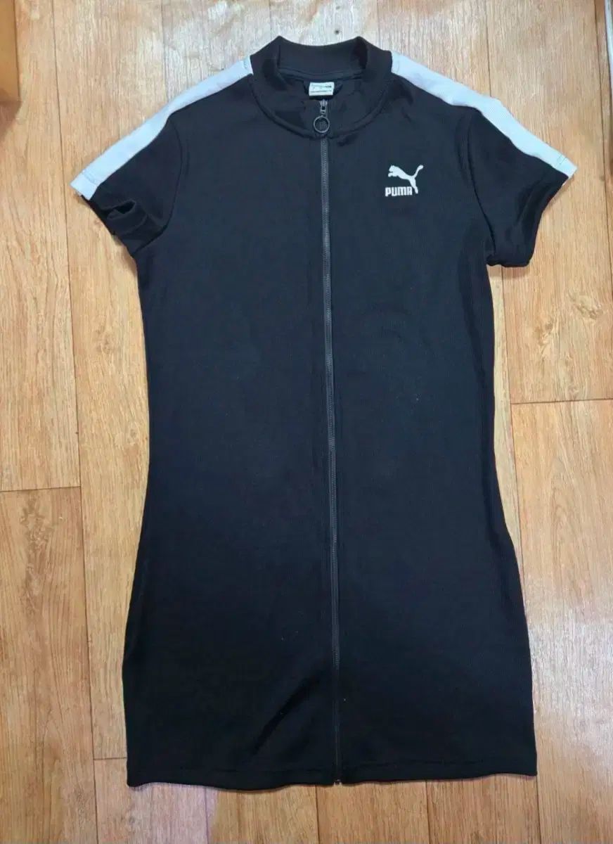 PUMA プーマ 黒 クラシック ワンピース L puma ジャージ
