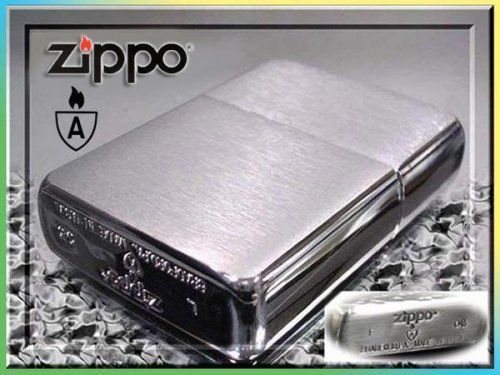 アーマーサテーナZippo ずしりと重い存在感