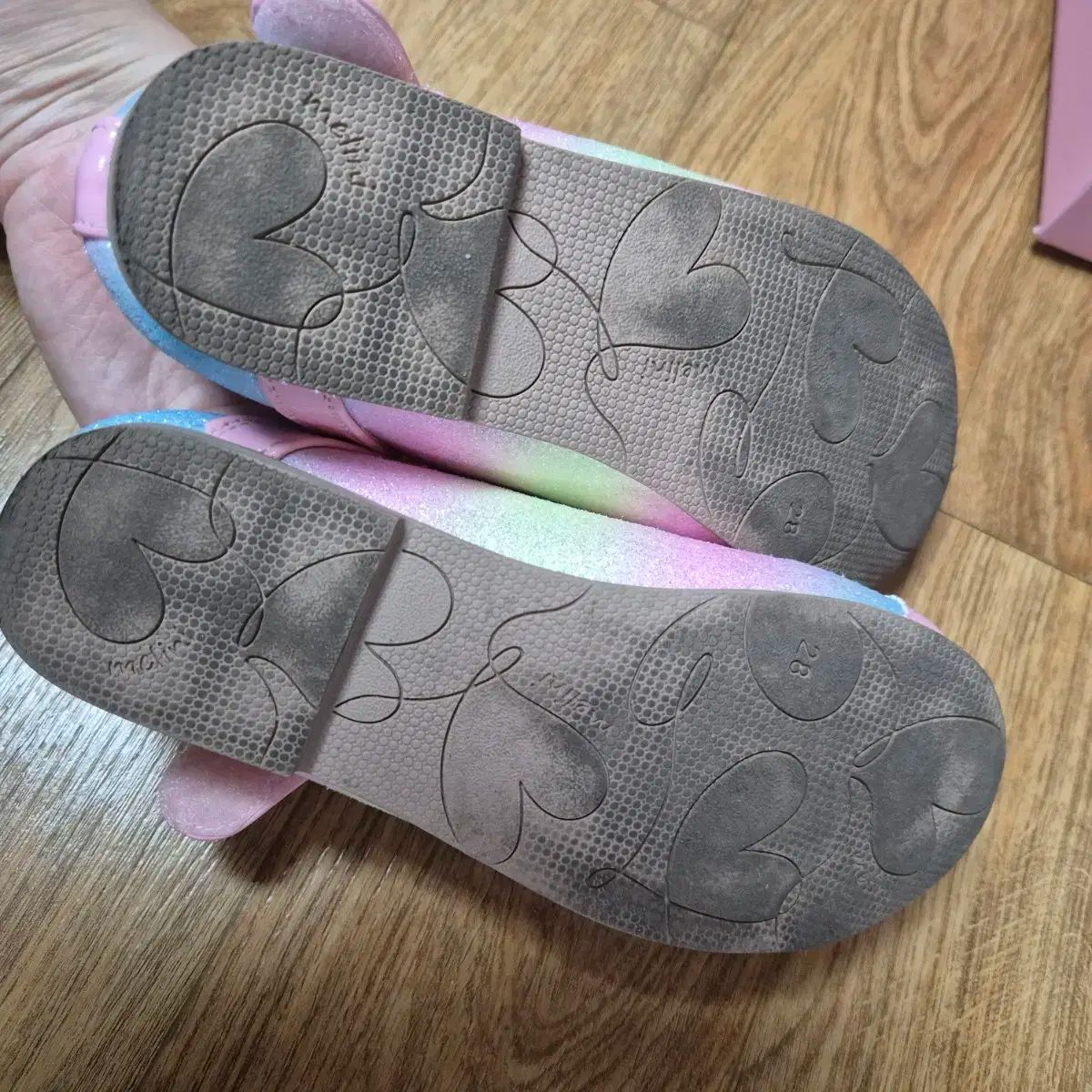 女の子用シューズ