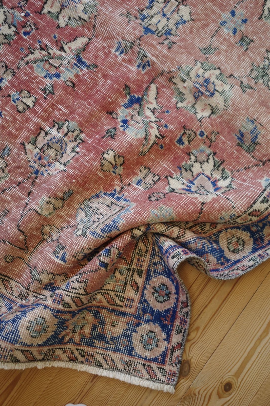 トルコ ヴィンテージラグ フローラル MARWIL-DEMENAGEMENTS_CH