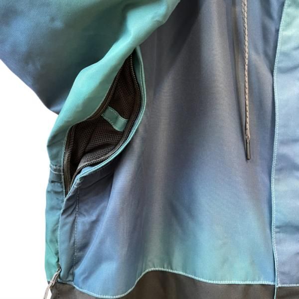 アウトレット】24-25 686 FOUNDATION INSULATED JKT BLUE SPRAY