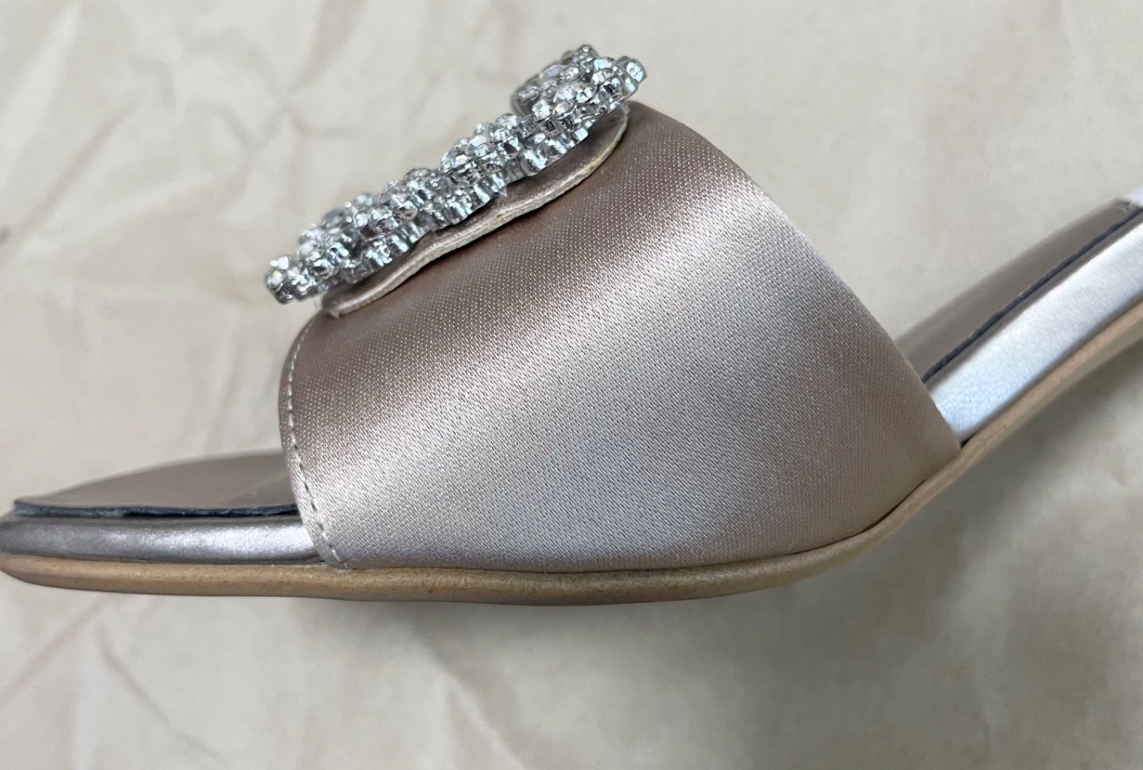 DIANA ダイアナ ビジュー サテン ミュール サンダル S 22