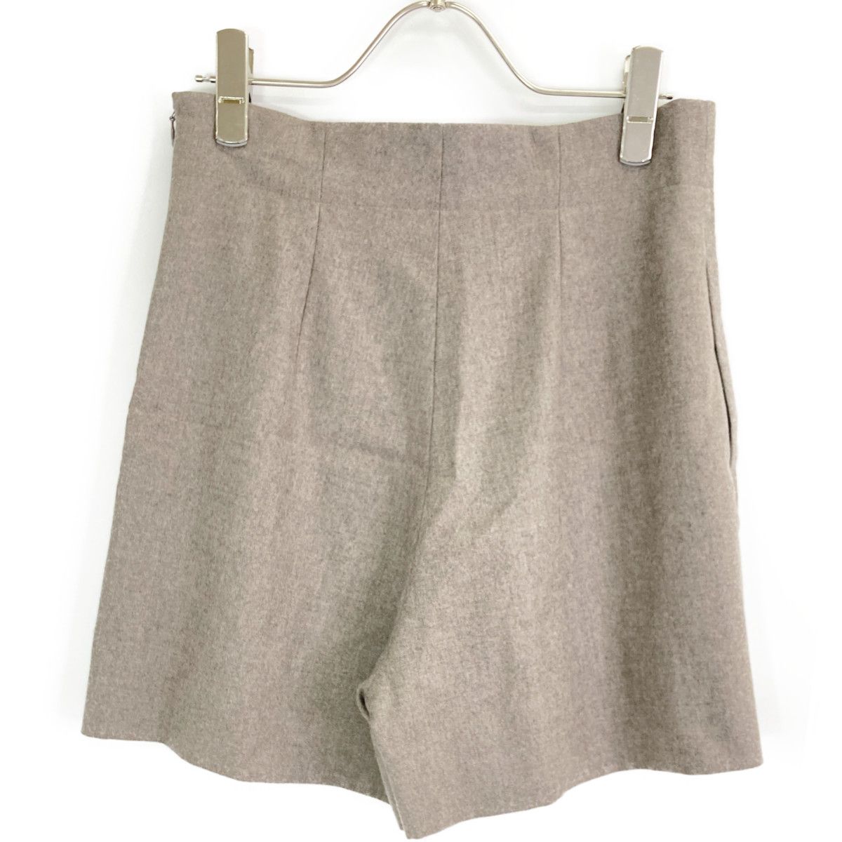 【美品】フォクシー-FOXEY-ウールショートパンツ FOXEY フォクシー ﾌﾞﾗｳﾝ 35245 ﾌﾗﾝﾈﾙ ｼｮｰﾄ ﾊﾟﾝﾂ 38 - メルカリ