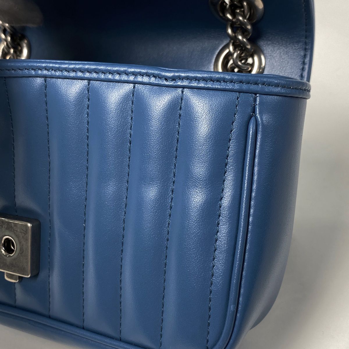 グッチ GUCCI GGマーモント スモール ショルダーバッグ ダブルG 