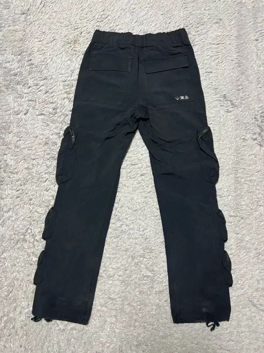 WHO IS JACOB 6ポケット カーゴ パンツ ブラック S サイズ DECORATOM_COM_BR