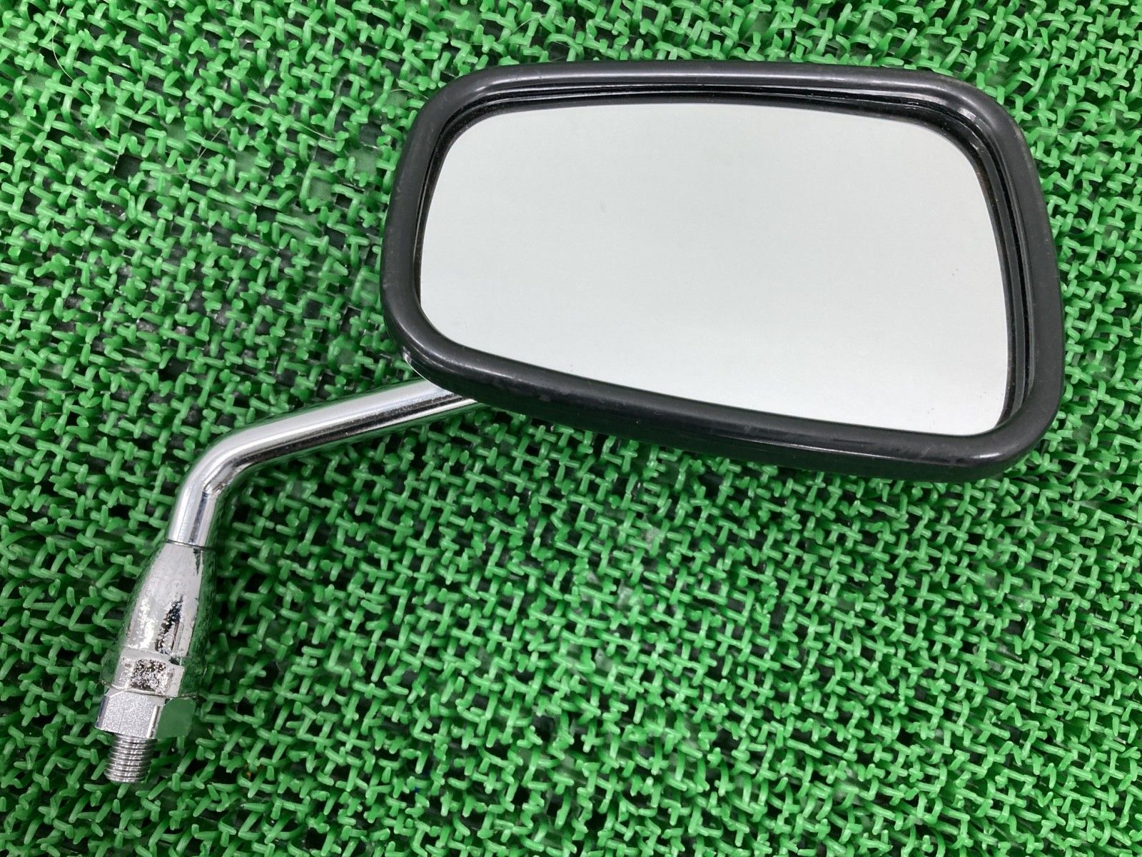 カワサキ純正ミラー左右　W650 ZRX 中古品 Amazon | W650 ミラー 左右 カワサキ 純正 中古 バイク 部品