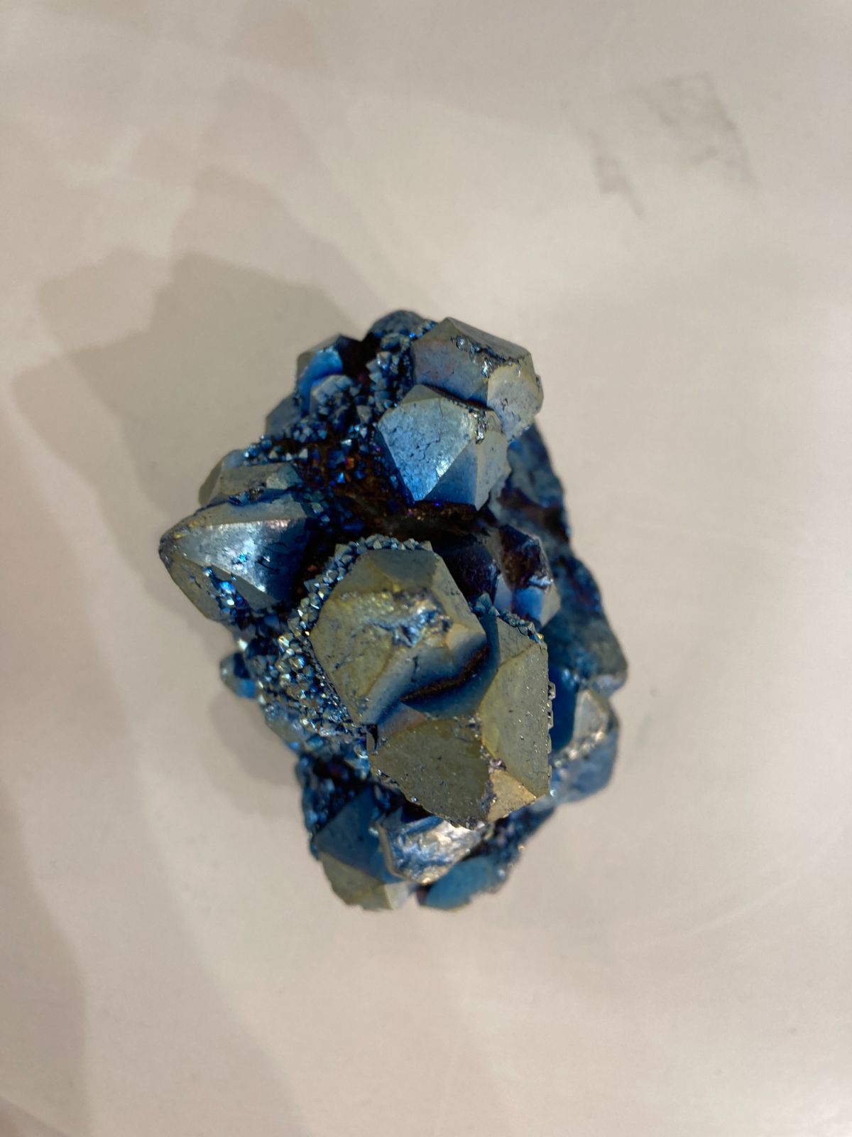 オーラ原石 ブルー＆金色 天然石 水晶 クラスター ポイント 413g 城