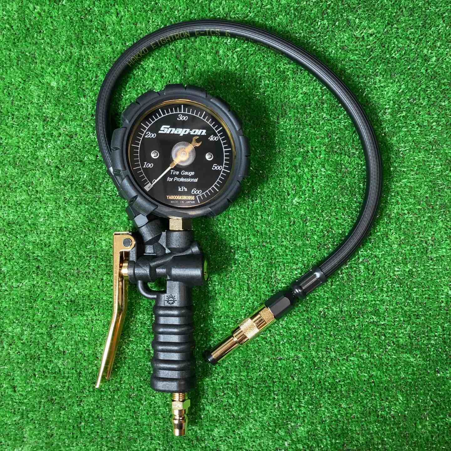 スナップオン Snap-on エアゲージ タイヤゲージ YA8006KGB ブラック×ゴールド プレッシャーゲージ 岩槻店