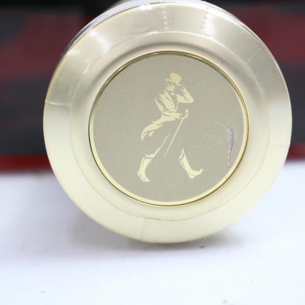 ジョンウォーカー40年　マスターズ・ルビー・リザーブ / JOHNNIE WALKER 40 Year Old Master's Ruby Reserve ジョニーウォーカー マスターズルビーリザーブ 40年の特徴を解説 | 榎