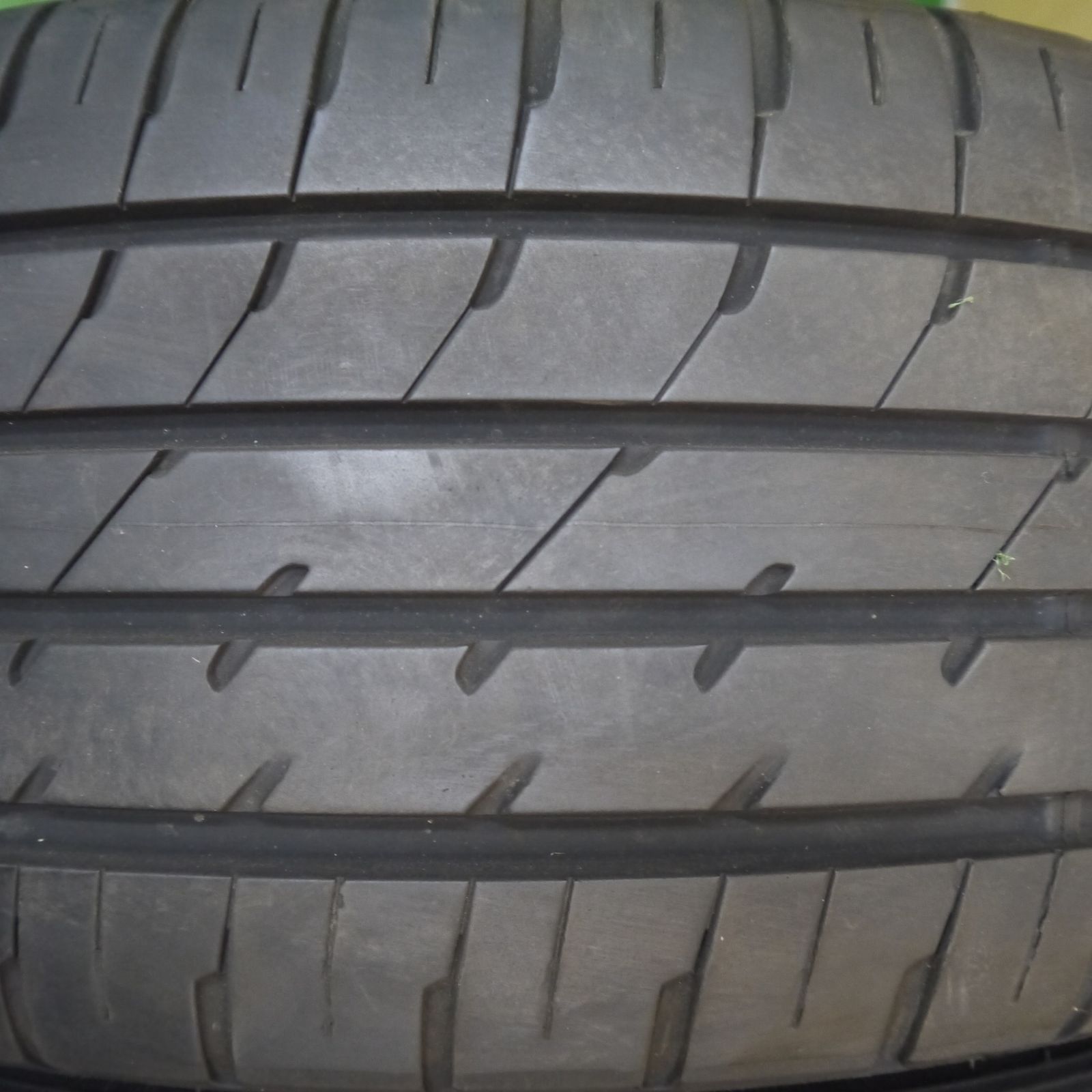 キレイ☆スバル XV 純正 225/55R17 ヨコハマ ブルーアース E70 E70JZ