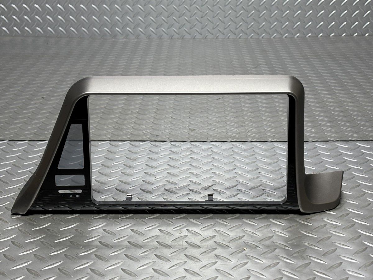 送料無料【訳あり新品】ALPINE アルパイン C-HR専用 9型カーナビ