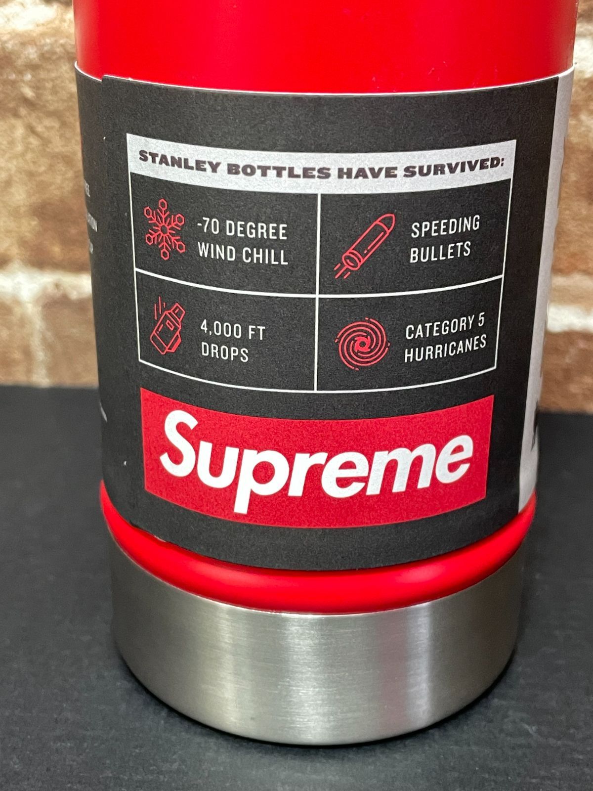【最安値】supreme stanly 20ozクラシックボトル　59L Supreme STANLEY Classic Bottle 20oz シュプリーム スタンリー