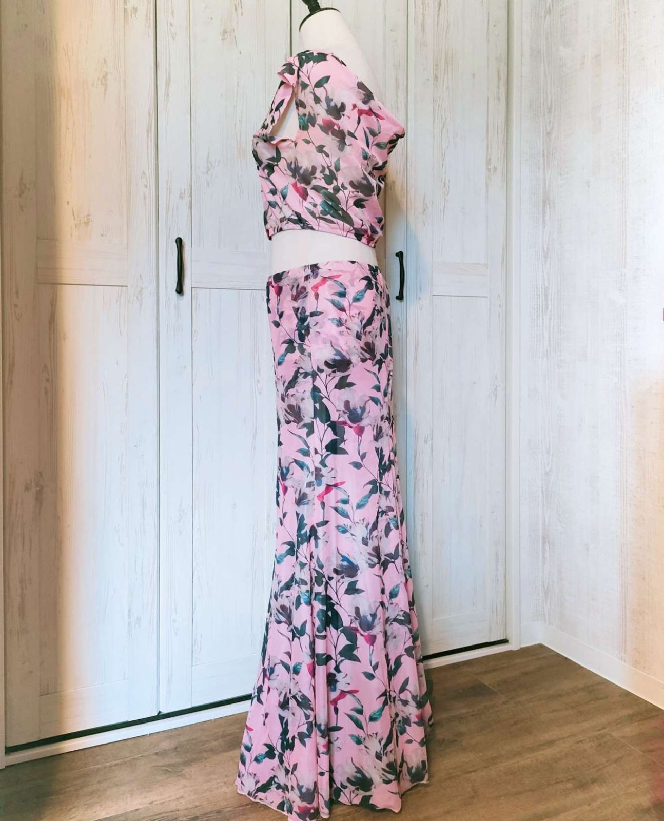 ベリーダンス トップス 花柄 衣装 スカート レディース 練習着 花柄（衣装セット｜ベリーダンス）：体操・ダンス<スポーツ ★新品★ベリーダンス衣装セットアップ レッスンウェア 花柄レースレッスン着ウェア練習着 花柄レースレッスン着ウェア ☆新品☆ベリーダンス衣装セットアップ 上下セット レッスン着ウェア練習着 [SusanSandyLi]