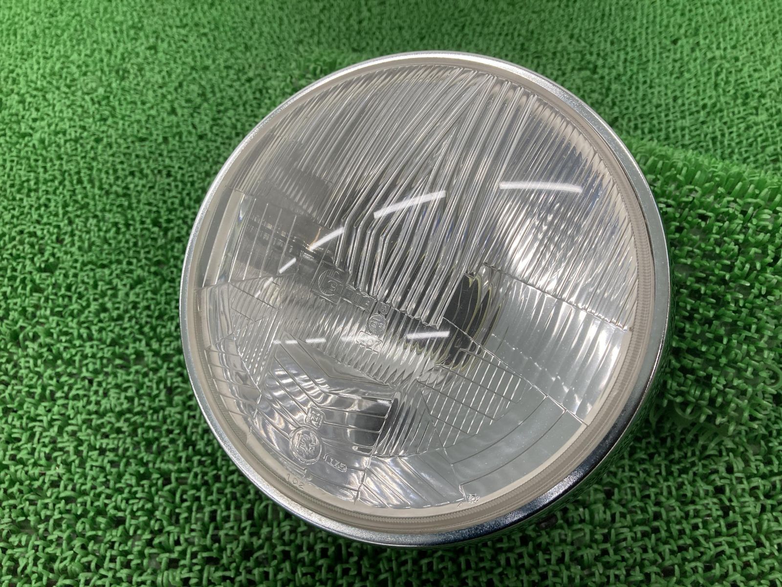 シビエ製 ヘッドライト 411-03001 社外 中古 バイク 部品 CIBIE ロゴ入りヘッドライトケース W反射 当時物 Z1
