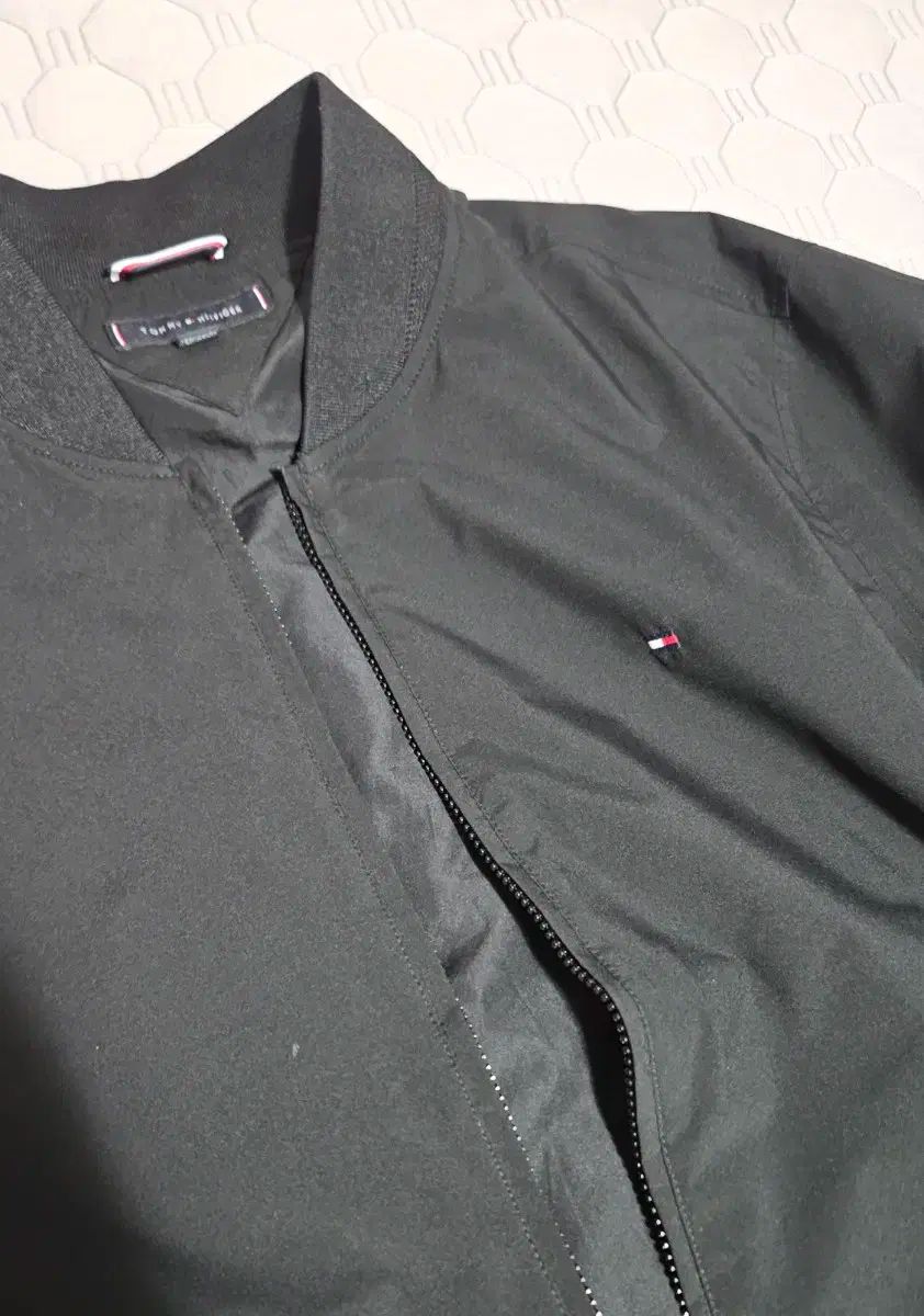 Hilfiger トミーヒルフィガー