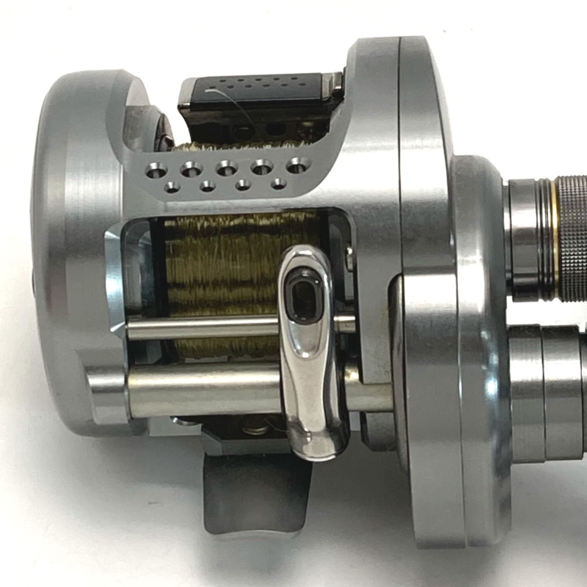 SHIMANO シマノ 17 カルカッタ コンクエスト BFS HG-L 左 03676