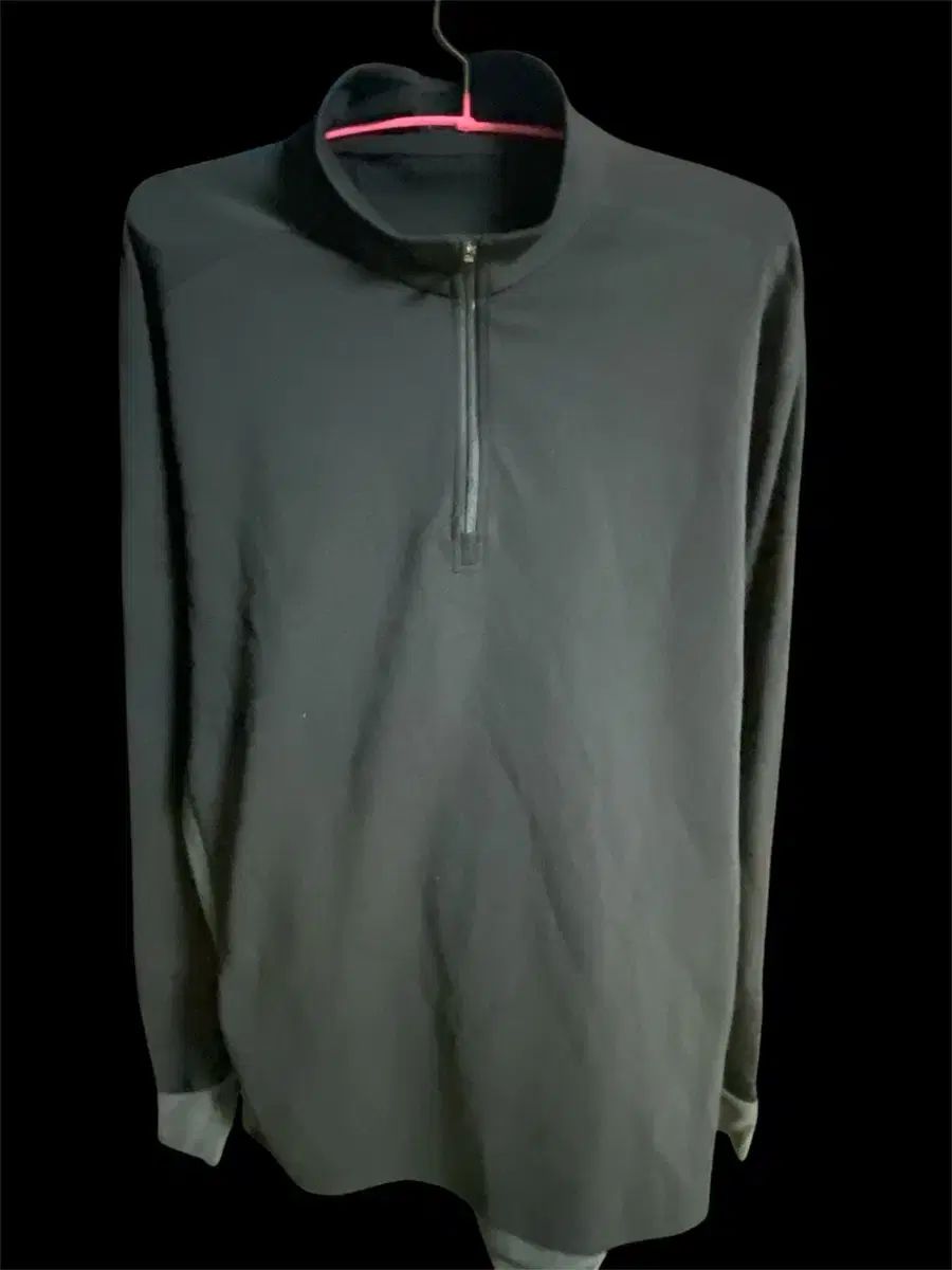 ARC TERYX アークテリクス 男性用ハイキングスーツ 105