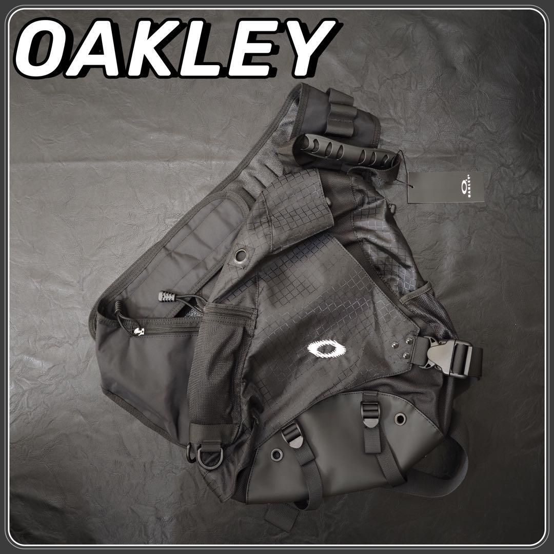 OAKLEY 00s Y2K ワンショルダーバッグ ボディバッグ - メルカリ