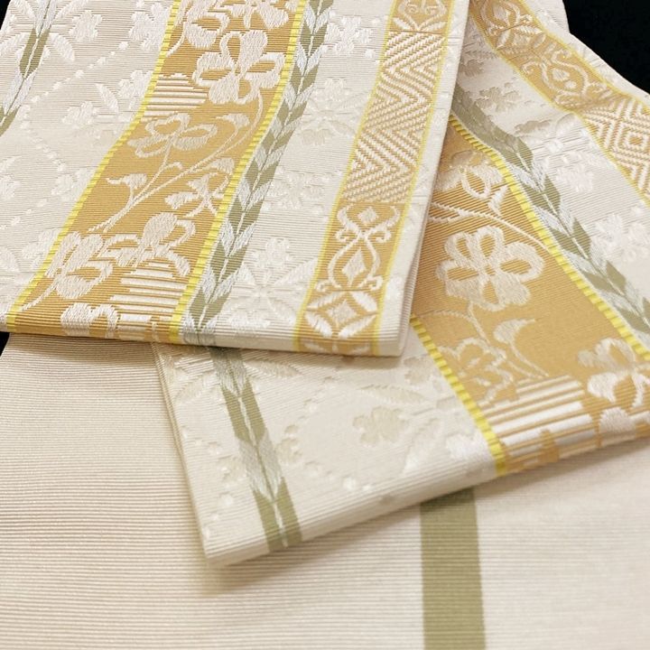 新品　未使用品　博多織　半幅帯　椿　森博多織　正絹　日本製　和装　小袋帯 博多織 半幅帯 椿 森博多織 正絹 長さ/3m78cm 日本製 和装 小