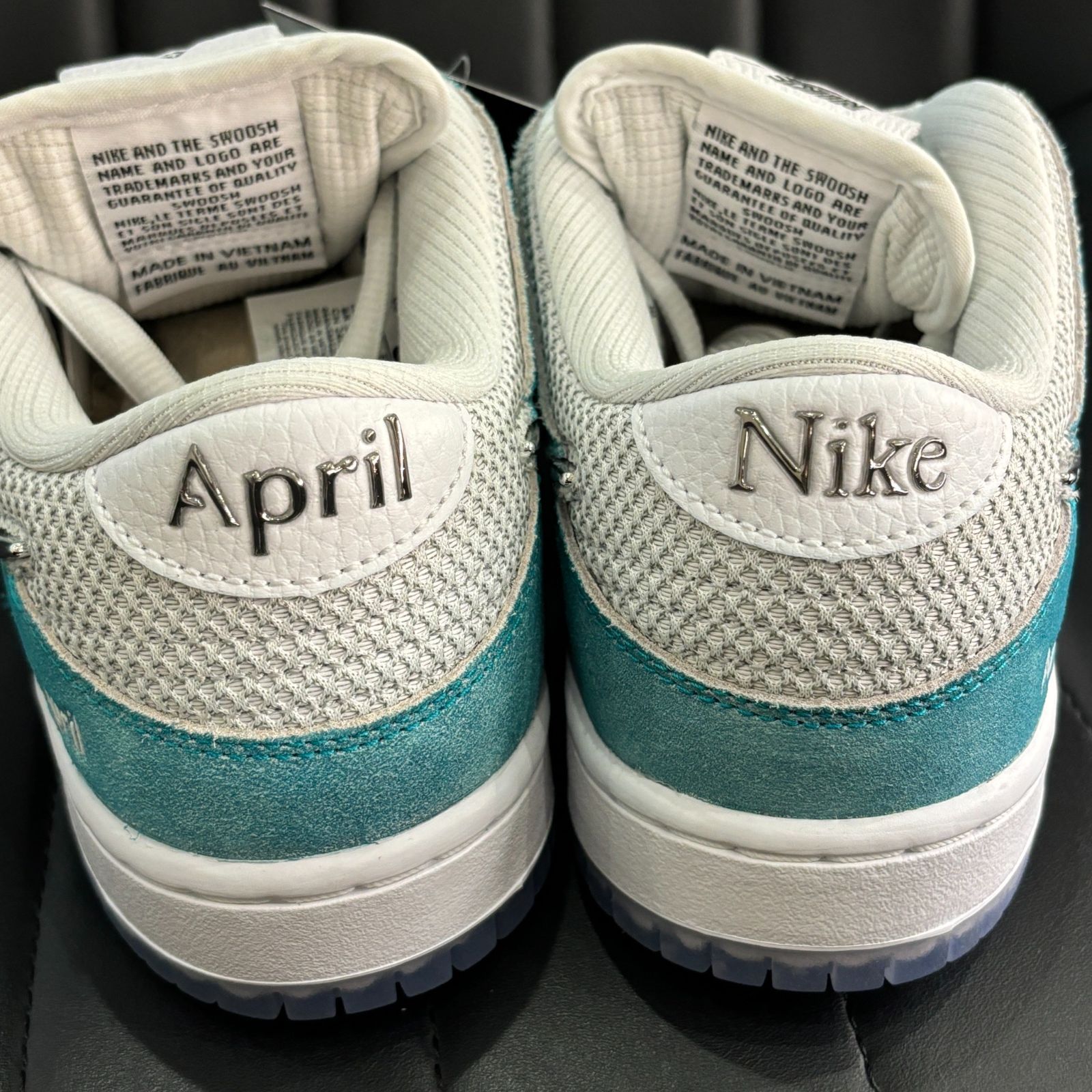 ΩNA3941 新品未使用! NIKE SB DUNK LOW PRO QS ×APRIL SKATEBOARDS 