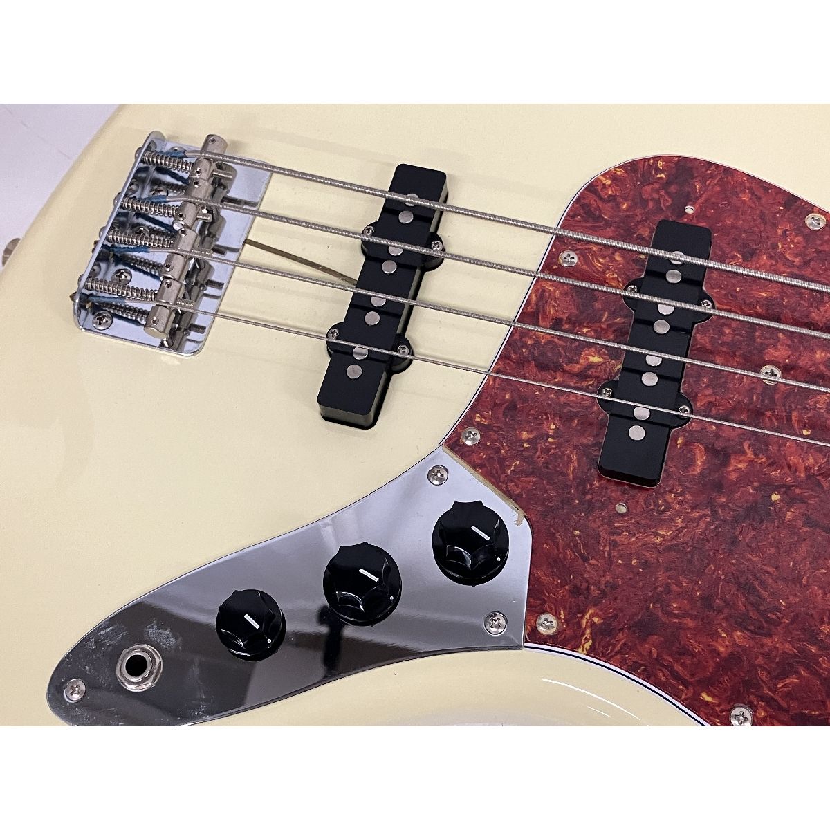 Fender JAZZ BASS TRADEMARK ELECTRIC BASS Made in Japanr フェンダー