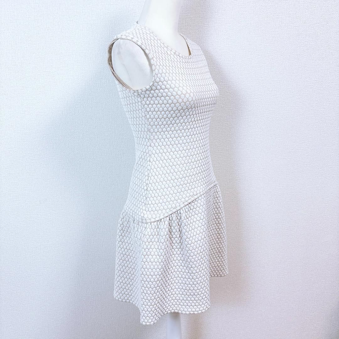 ルネ ニット ノースリーブワンピース 伸縮性有 36 ベージュ